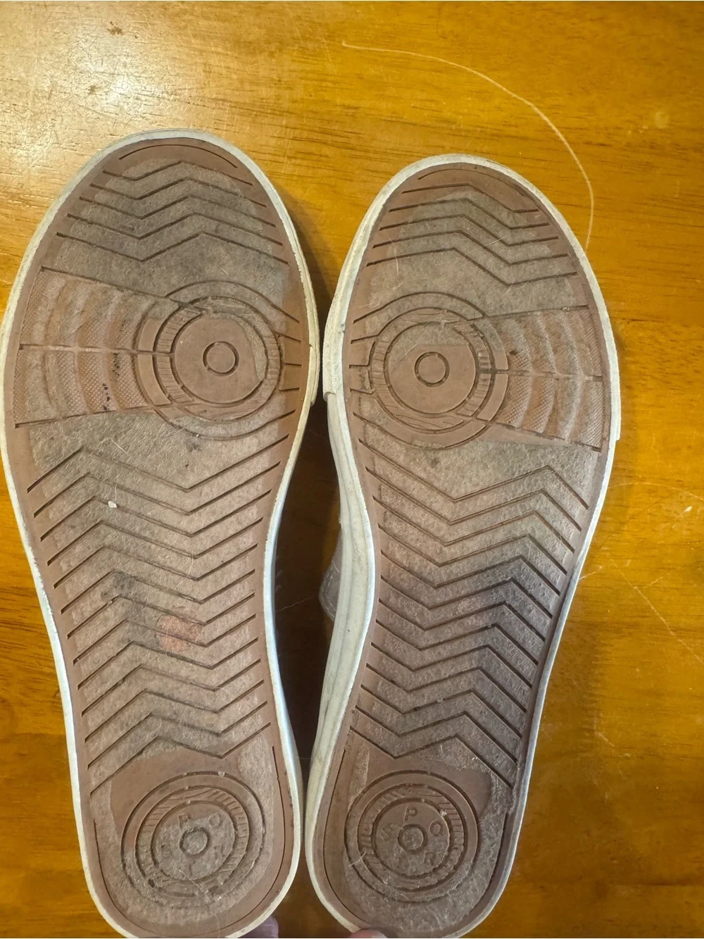 Casual Slip-On Women's Sneakers in Light Mauve